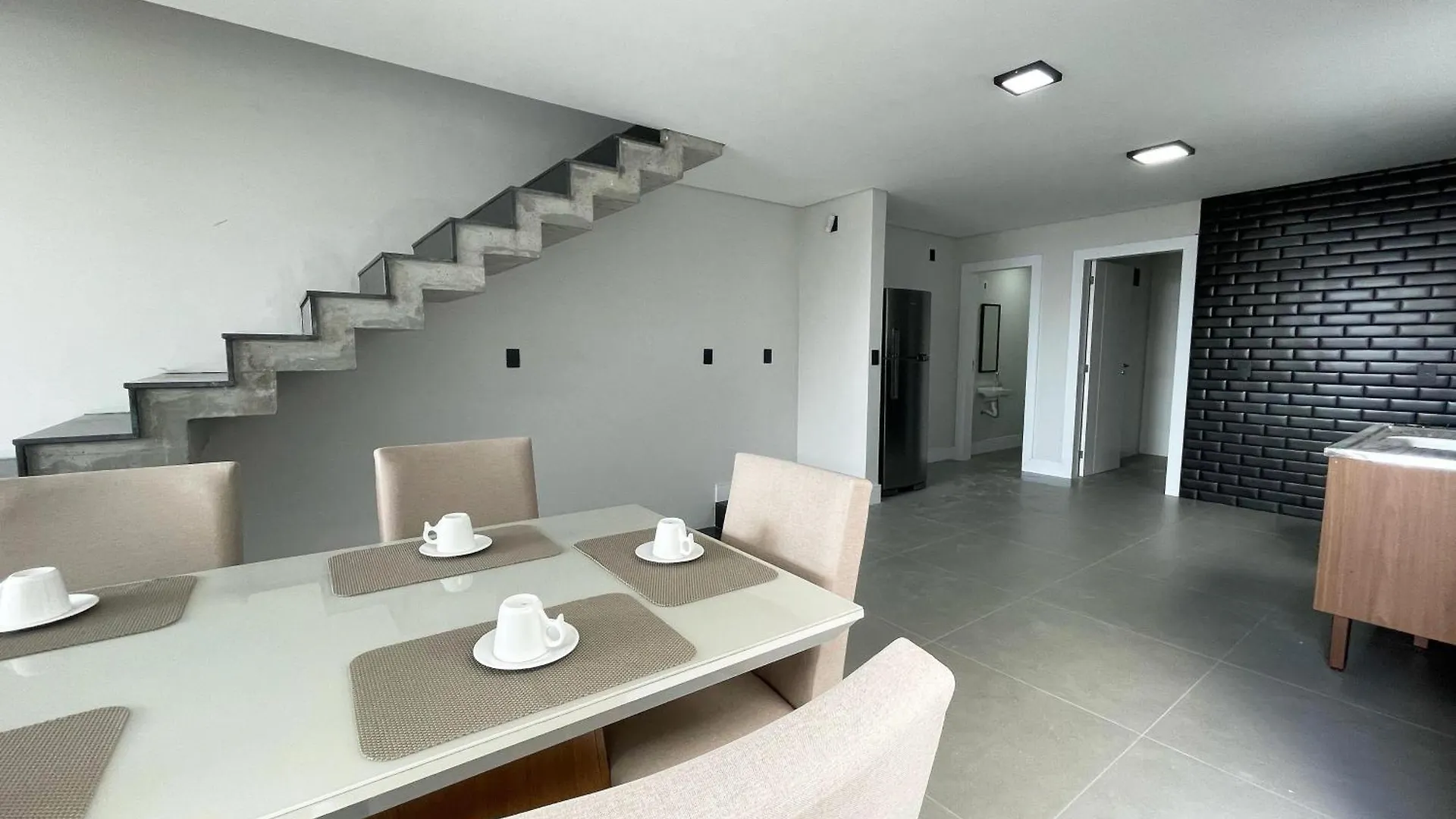 Casa Com Piscina Proximo A Beira Mar Vila Florianópolis Brasil
